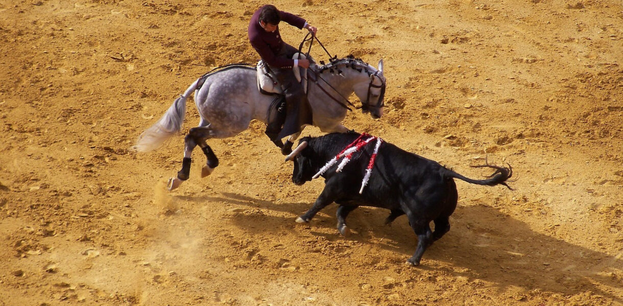 Comment trouver un logement à Nîmes pendant les férias ?
